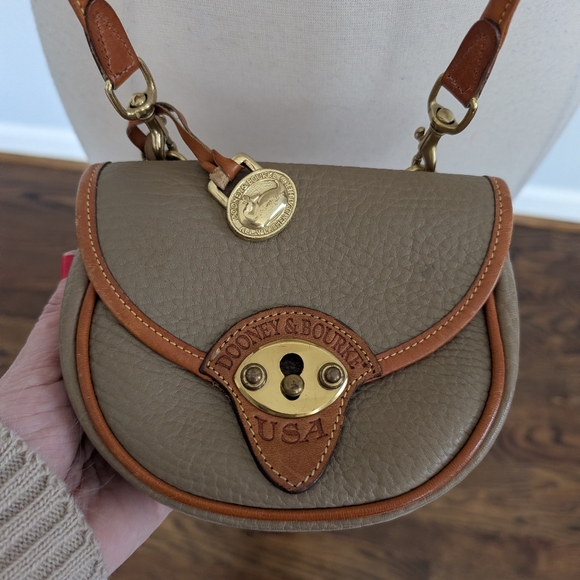 Vintage Dooney & Bourke All-Weather Leather Mini Saddle Bag / Crossbody - Picture 5 of 8